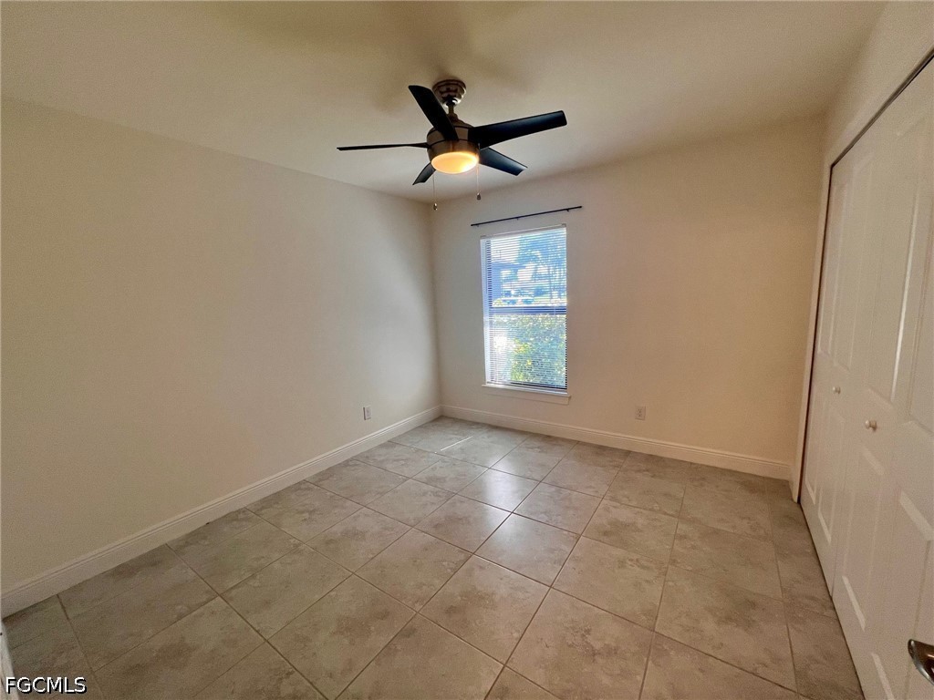 3322 SW 17th Place
