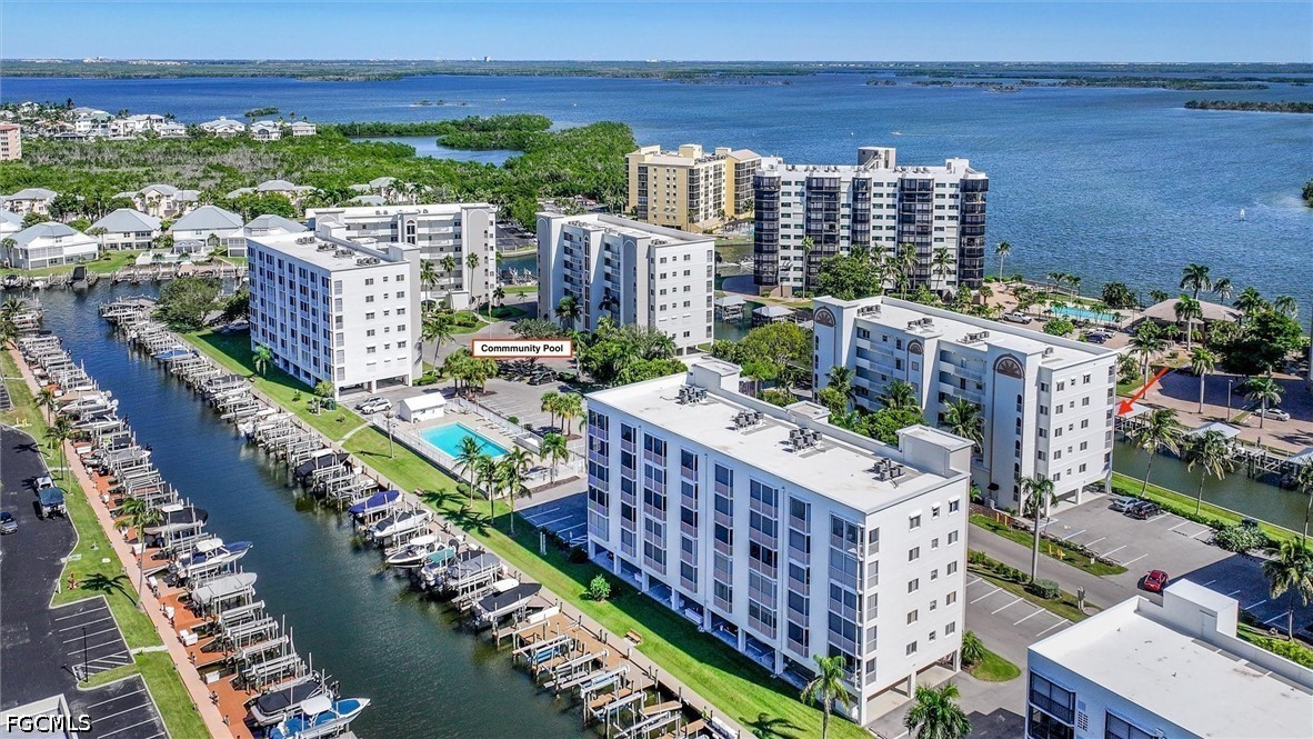 4321  Bay Beach Lane, Apartment 634