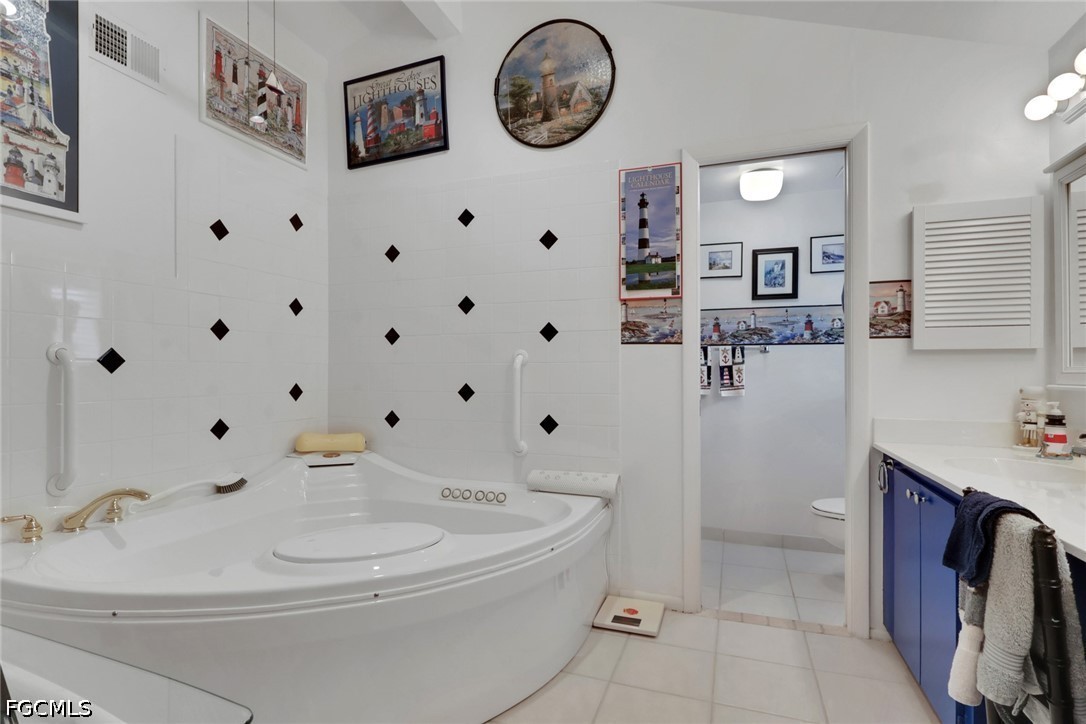 4498 Windjammer Lane, Apt 2B