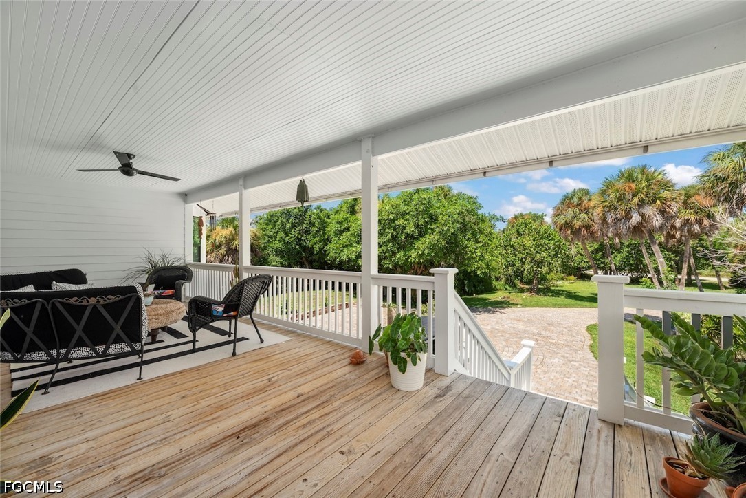 6062  Dinkins Lake Road