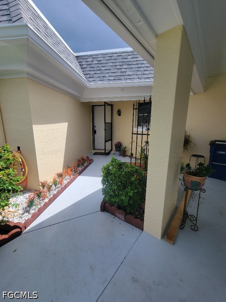 10 Regency Court