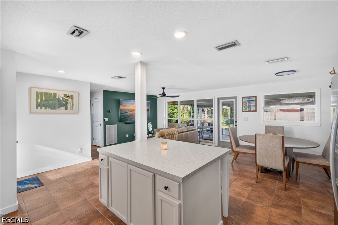 2950  Holly Road