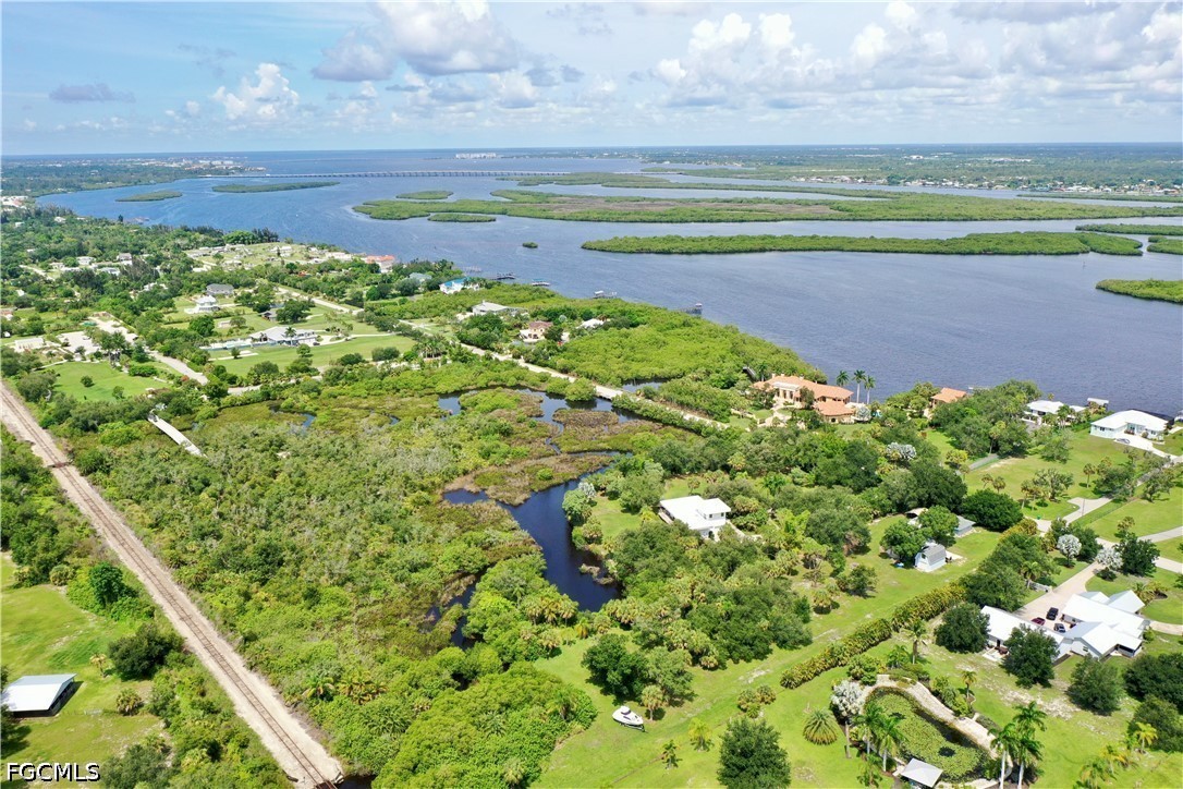 240 Horizon Road