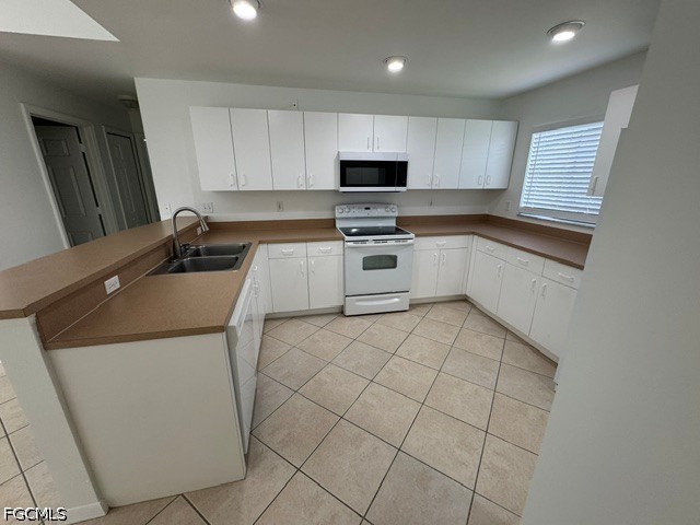 33 NW 25th Street