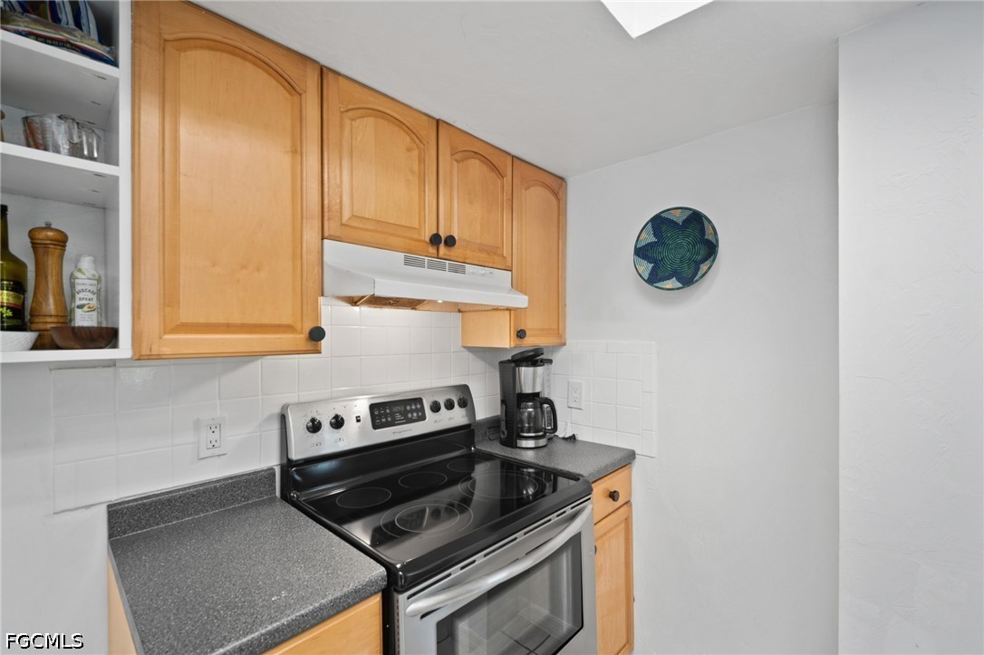 273  Porter Street