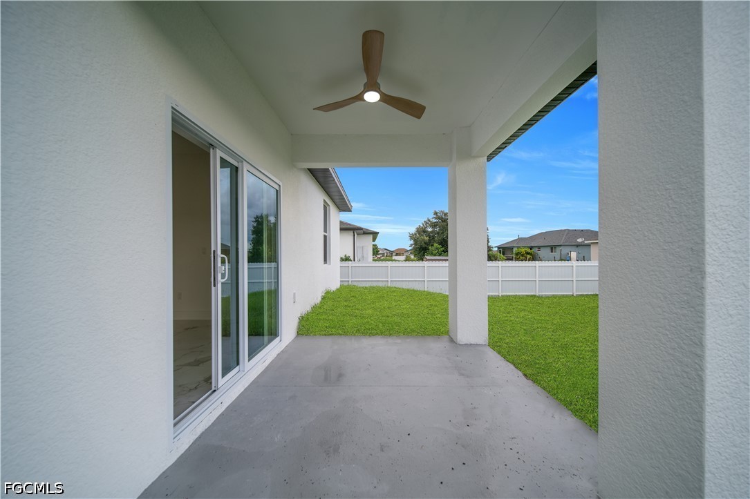 435  Petite Avenue