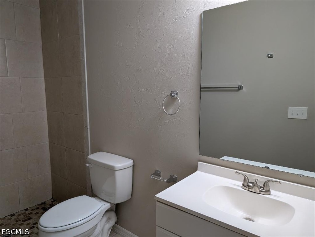 3706 SE 9th Place