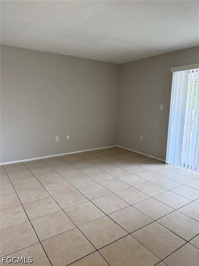 1830 Maravilla Avenue, Apt 814