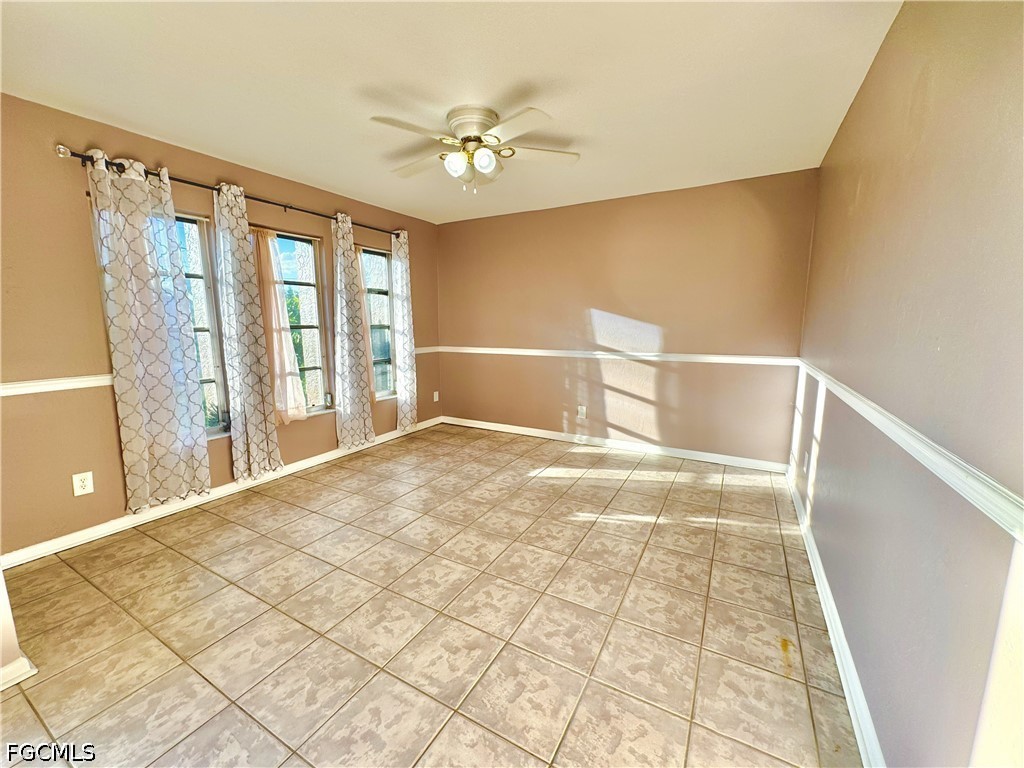 1307 SW Santa Barbara Place