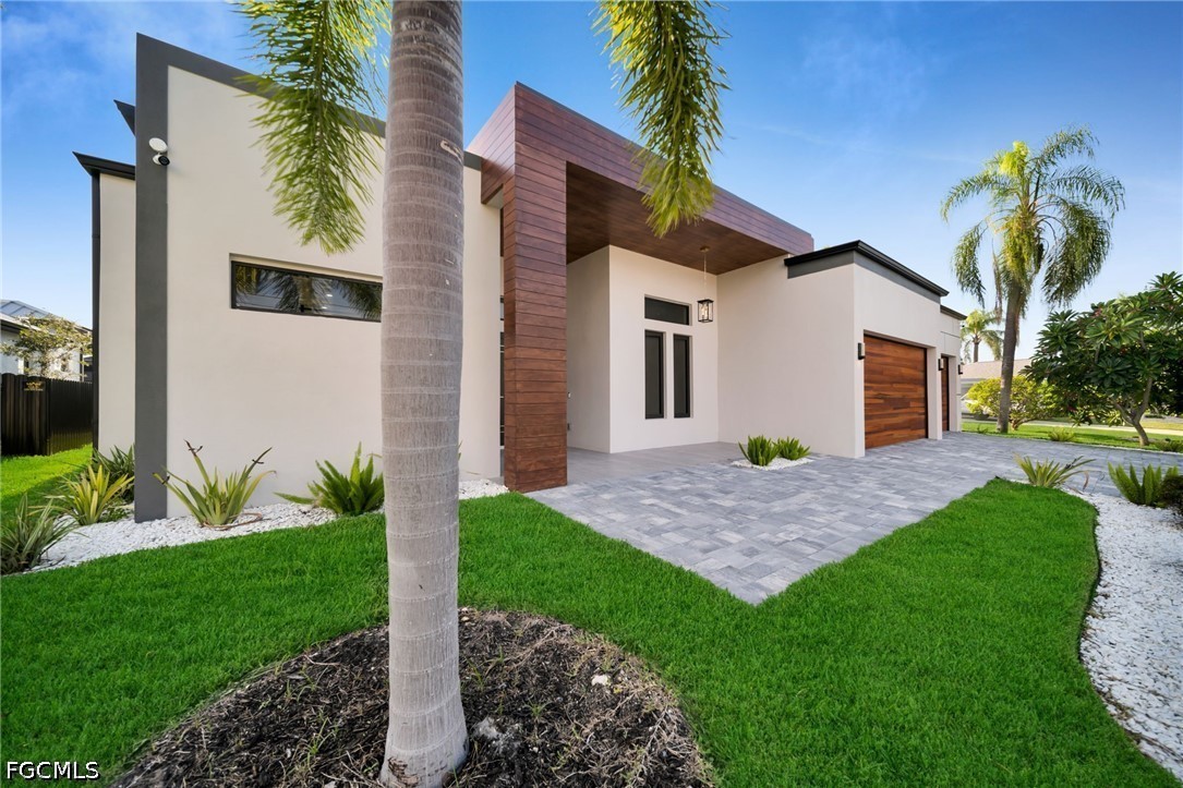 3410 SE 17th Place
