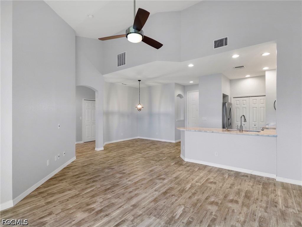 4231 Liron Avenue, Apt 202