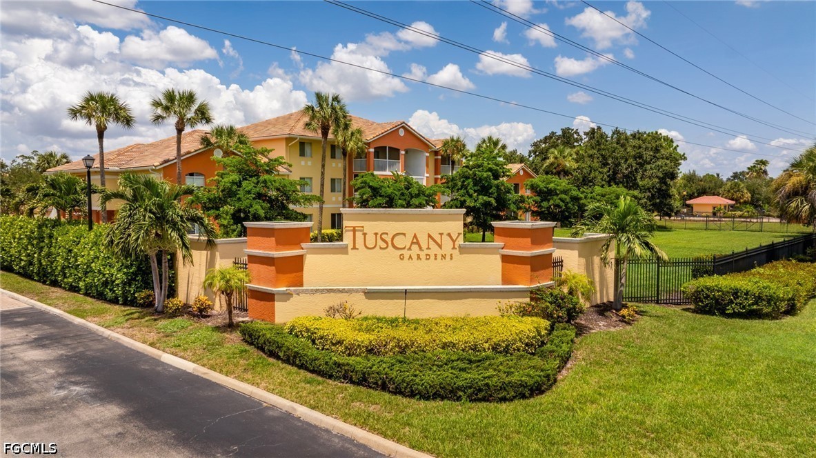 6481 Aragon Way, Apt 305