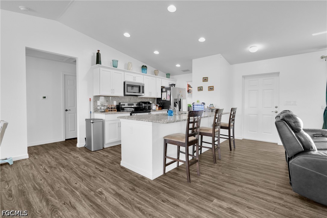1046 Saturn Court