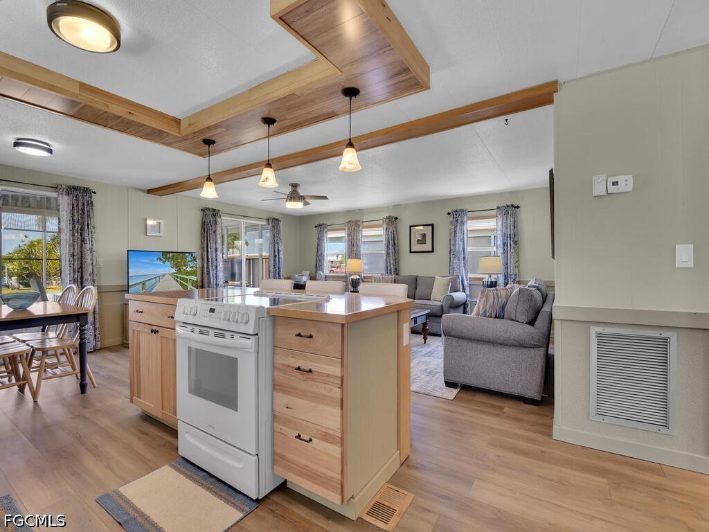 300  Shoreland Drive