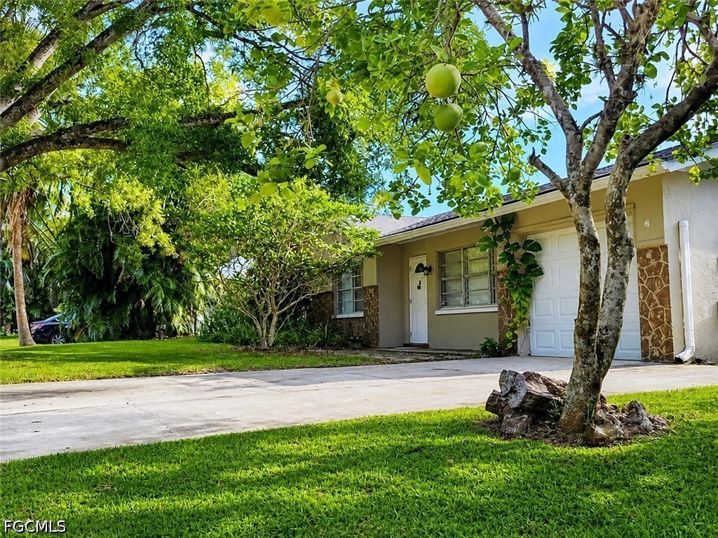 1591  Sunkist Way