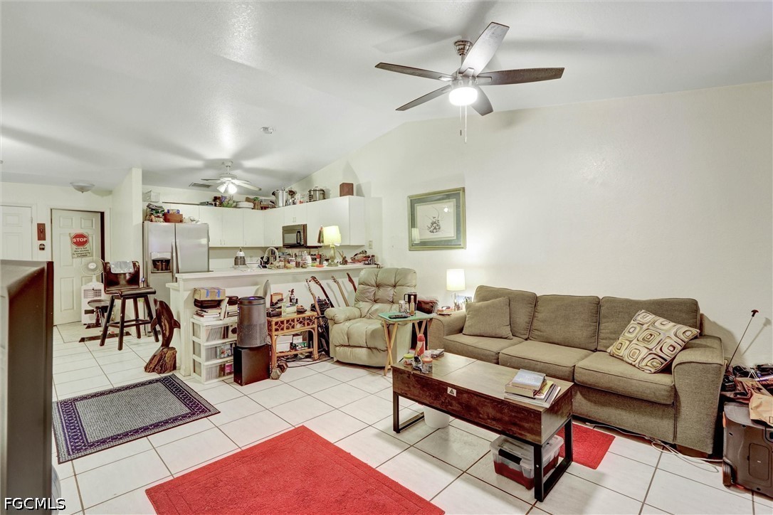1305 SE 8th Avenue