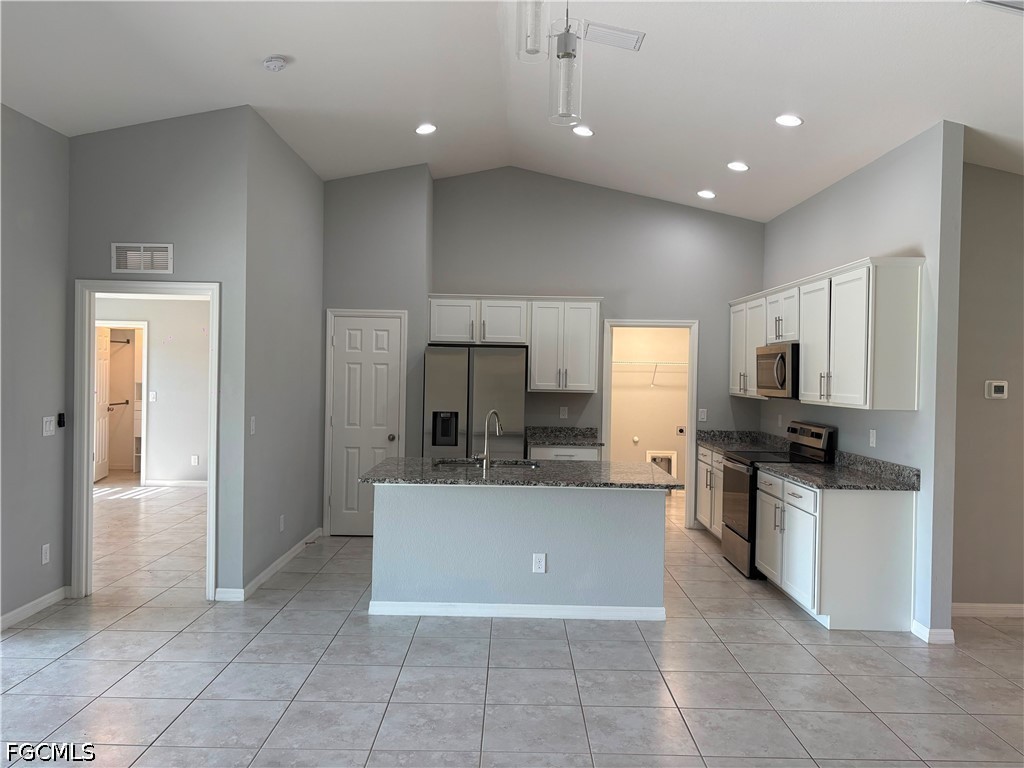 4602 NW 36th Place