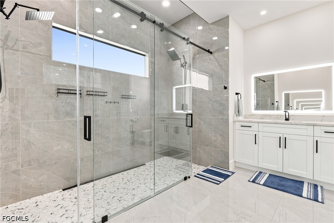 927 NE 13th Place