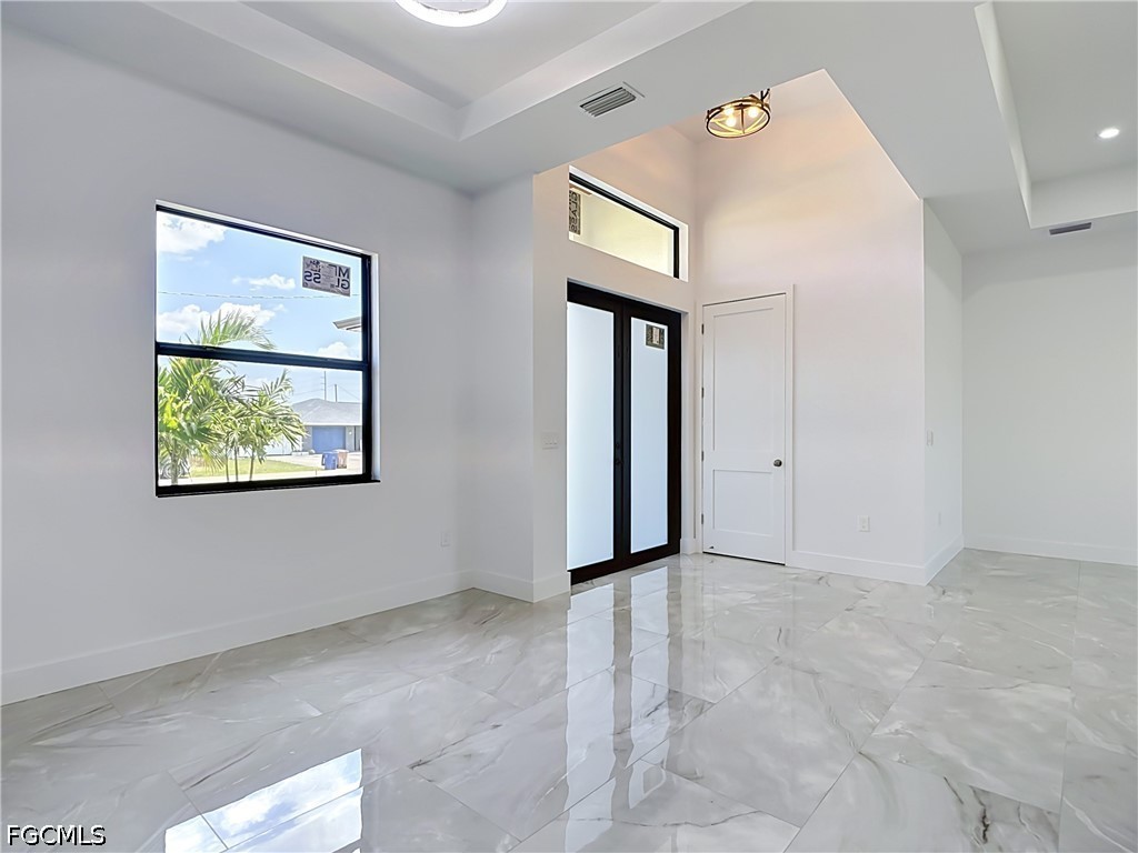 105 Ruby Avenue