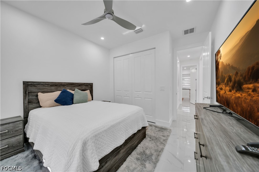 2127 SW 17TH Place