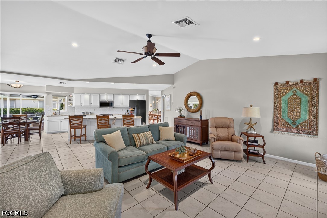 7585  Eaglet Court