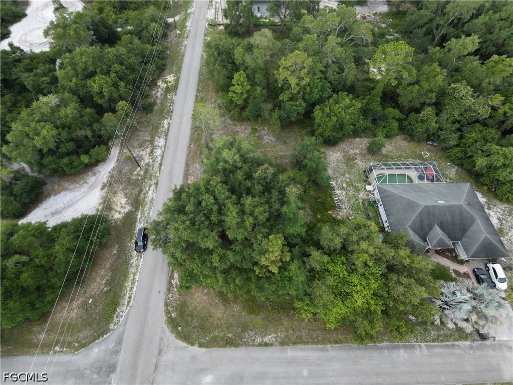 3906 E 19th Street