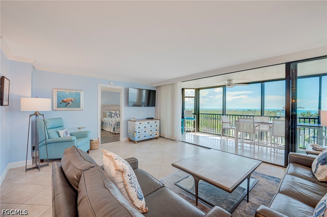 17080  Harbour Point Drive, Apt 711