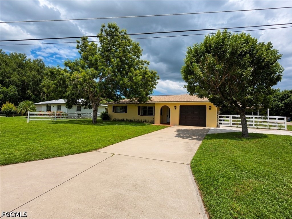 1798 Marilyn Drive