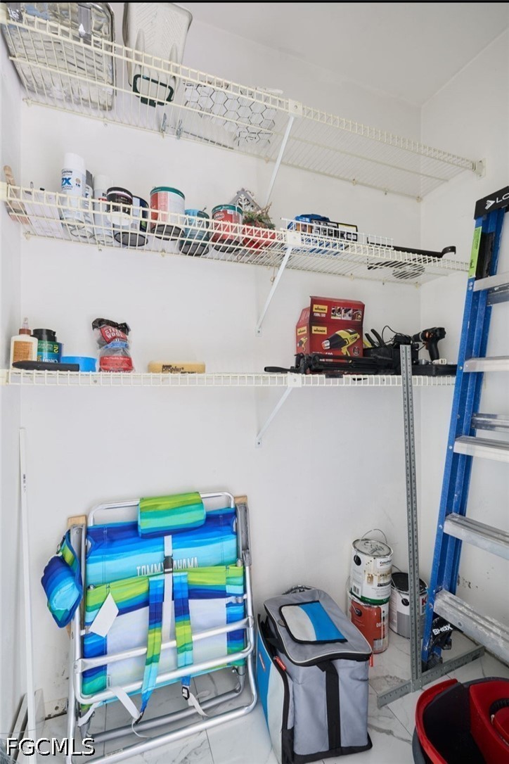 8171 S Woods Circle, Apt 8