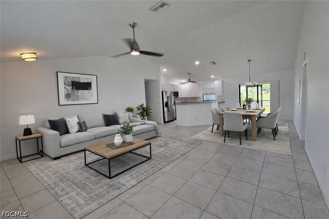 329 SW 21st Lane