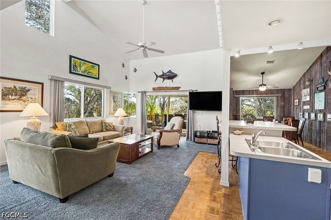 21697/699  Indian Bayou Drive