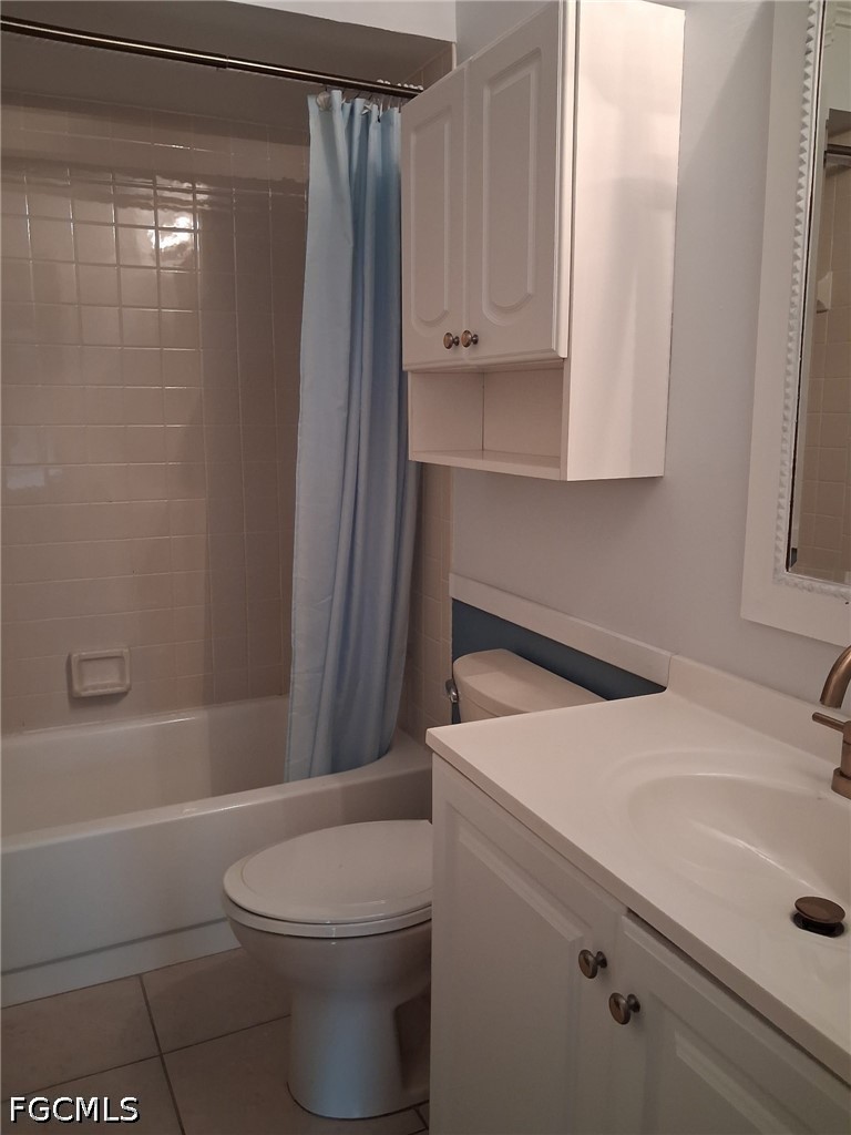 619 SE 12th Avenue, Apartment 116