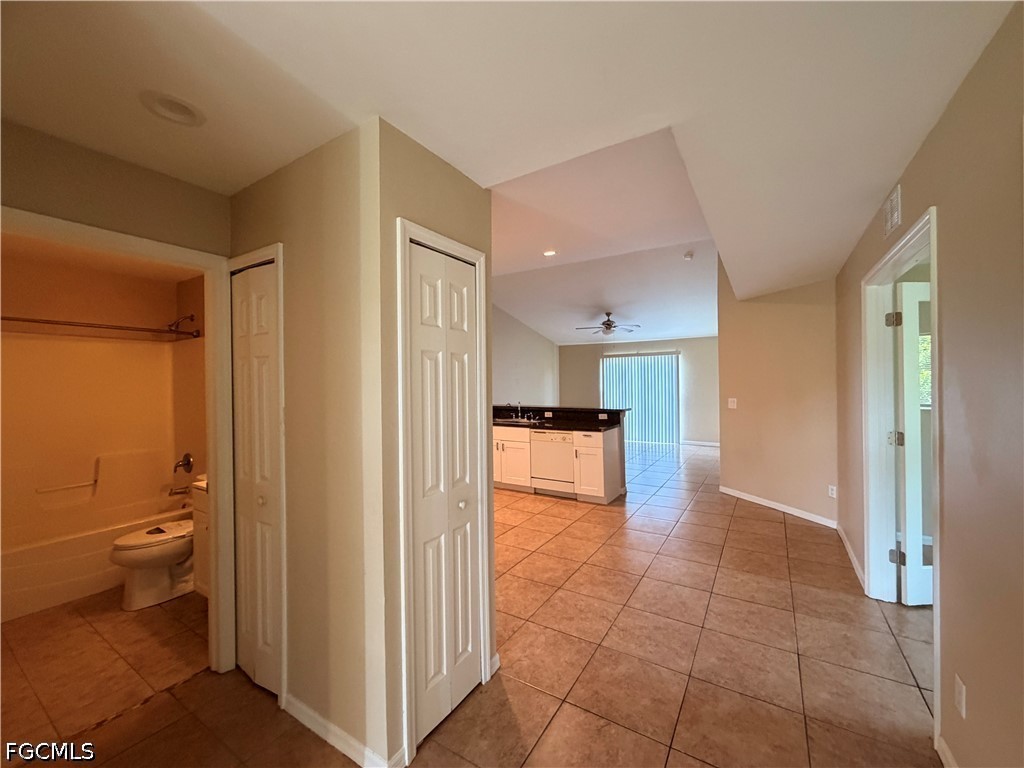2206  Keith Avenue, Apt 2204