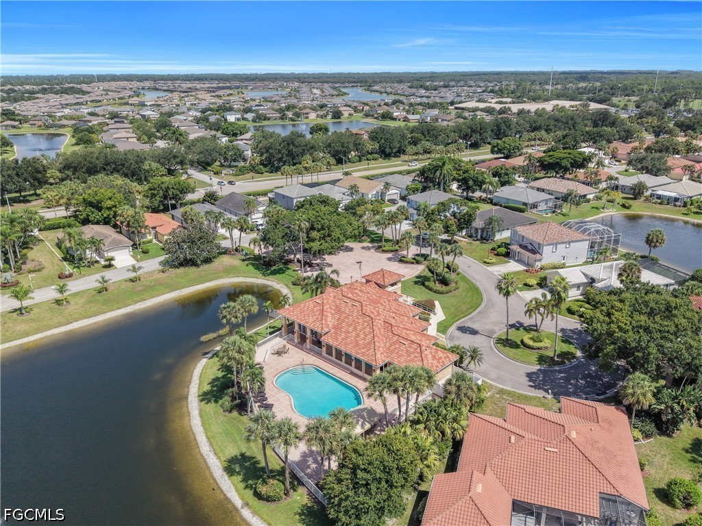 11142 Lakeland Circle