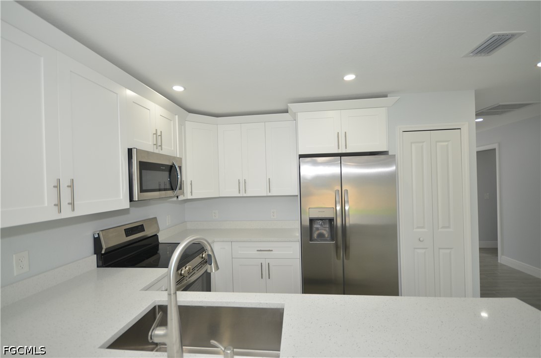 2955 Dunbar Avenue, Apt B