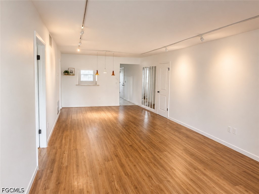 1356  Myerlee Country Club Boulevard, Apt 3