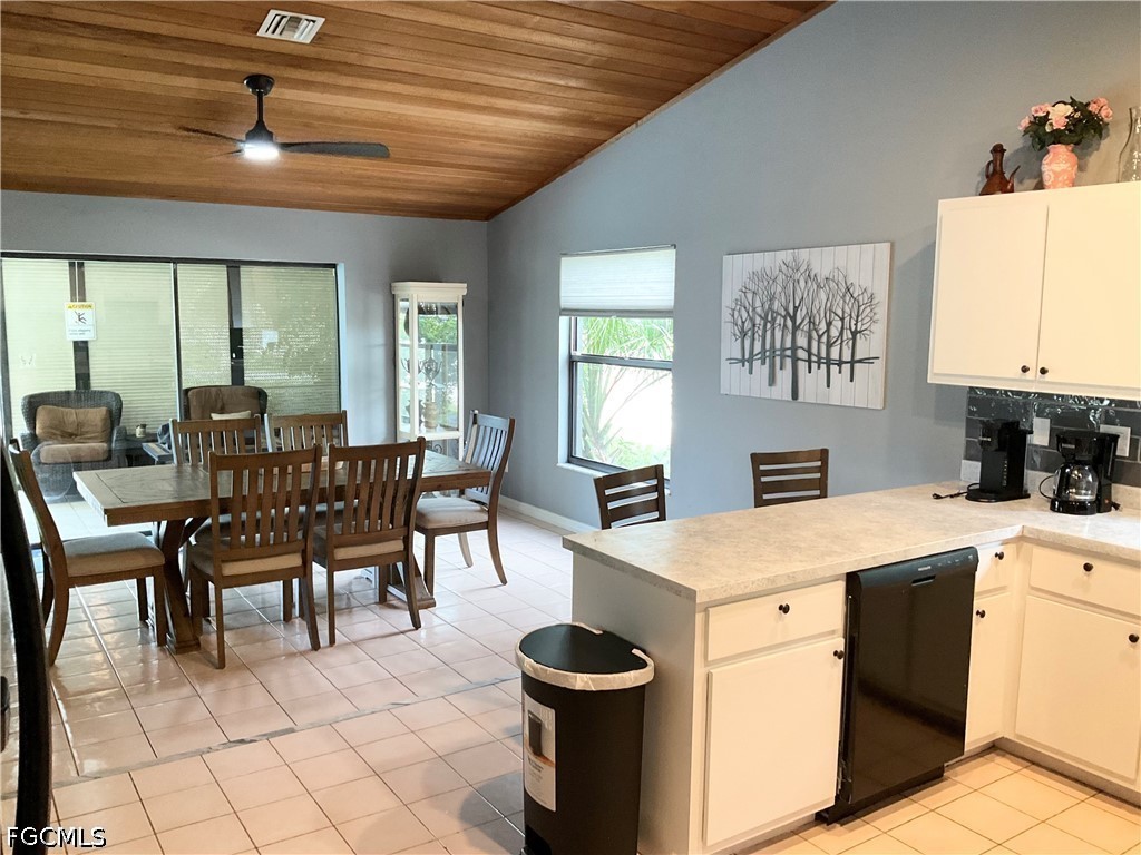801 SW 51st Terrace