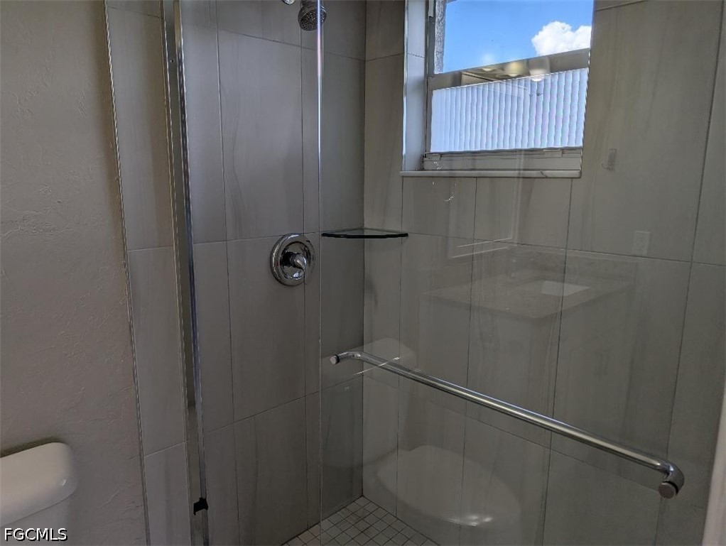 3715 SE 9th Place, Apt #9