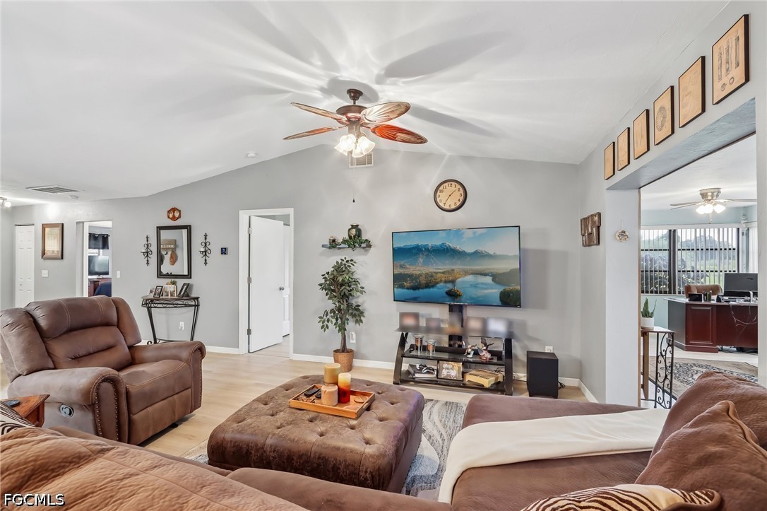 19906 Lake Vista Circle