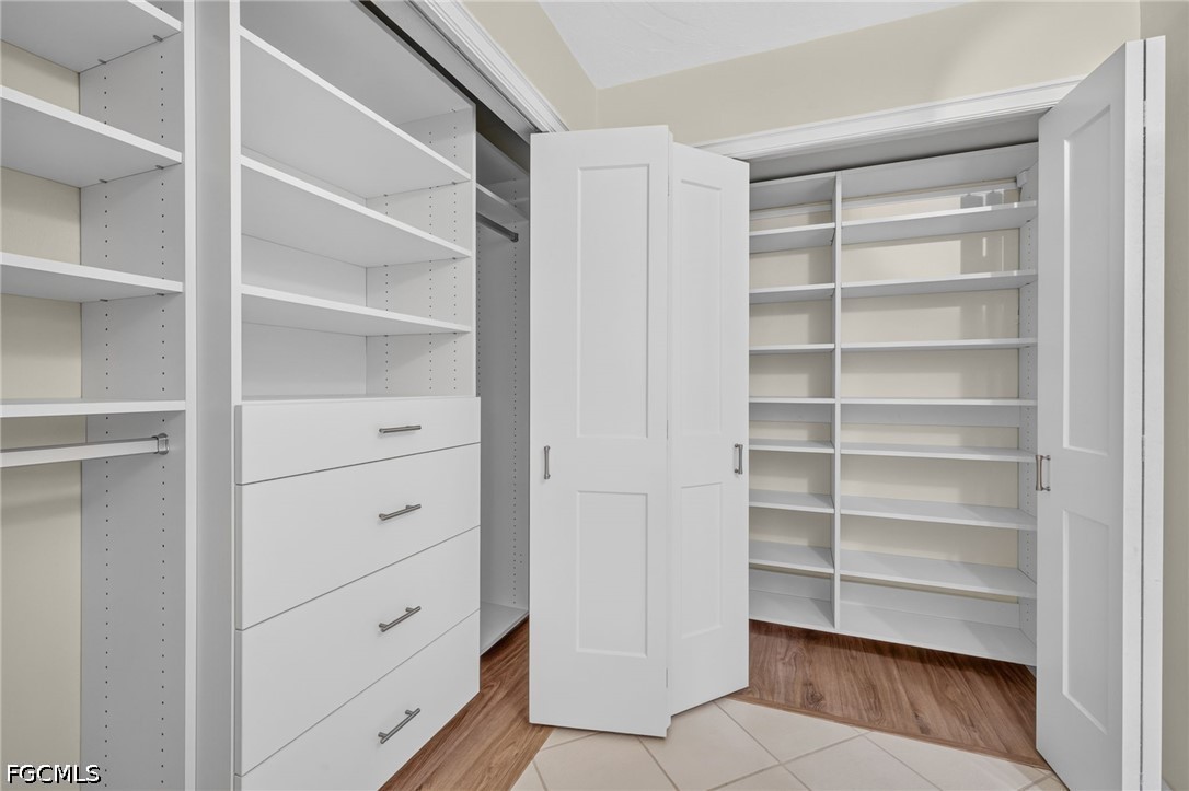 2929 W Gulf Drive, Apt 102