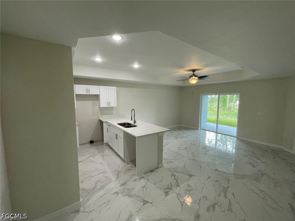 874/876 Duplex Street