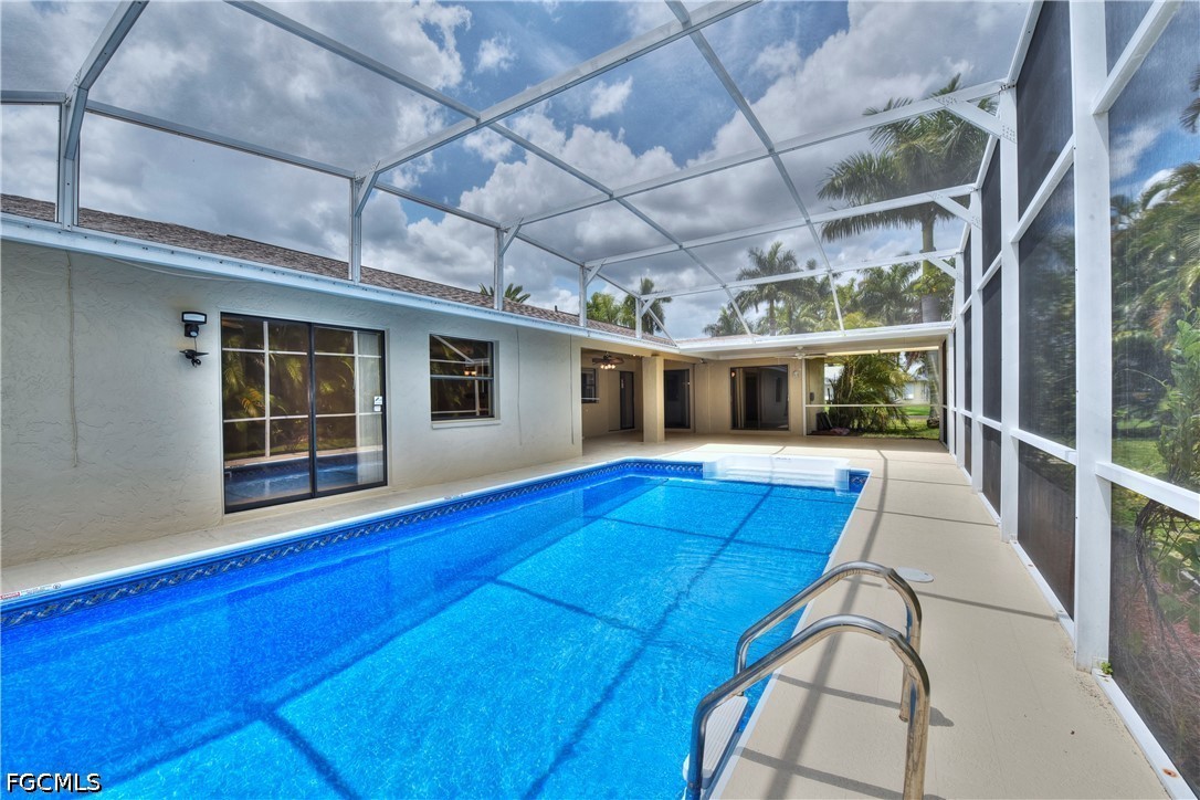 3603 SE 18th Place