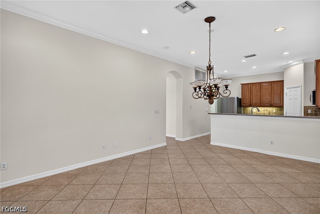 12144 Ledgewood Circle