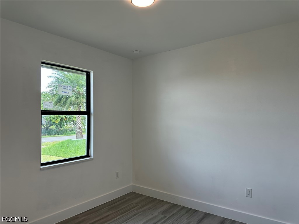 1318 NE 4th Place
