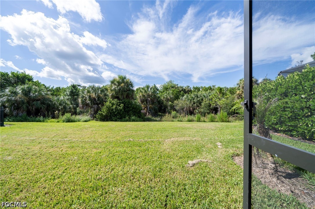 8051 Venetian Pointe Drive