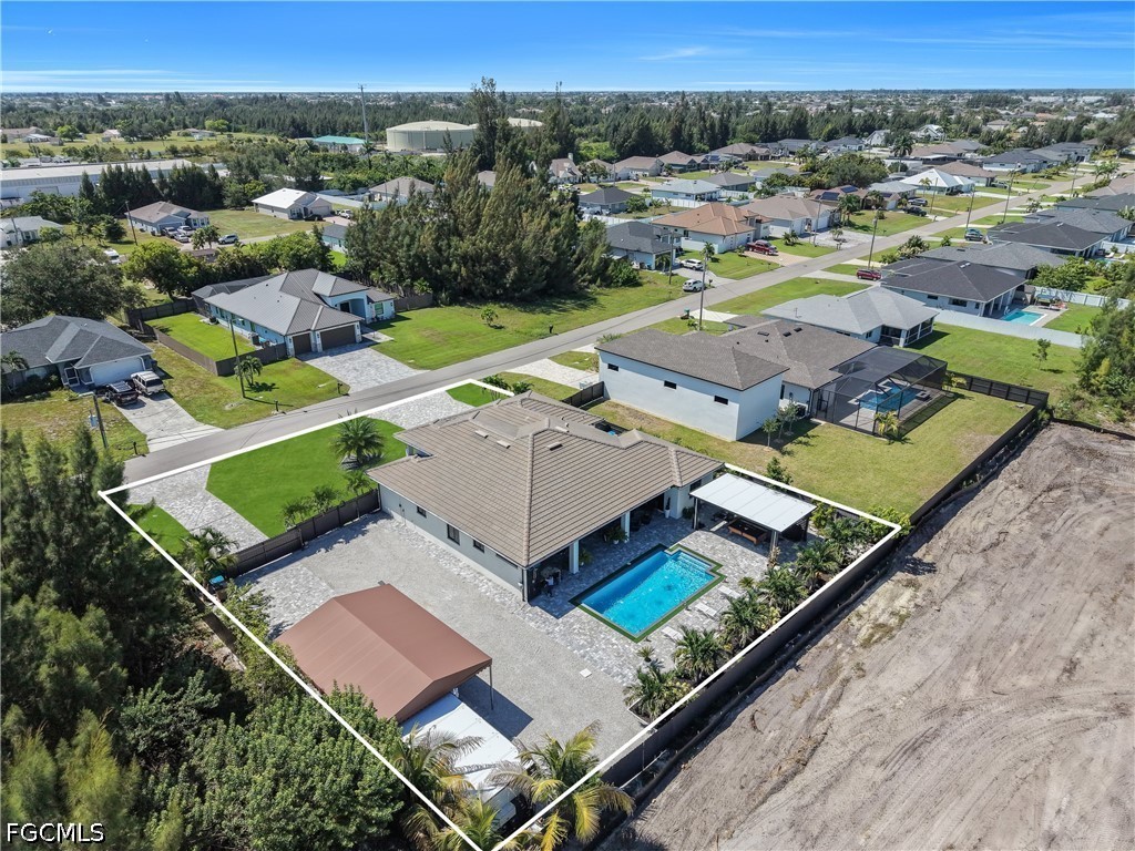 643 SW 18th Court