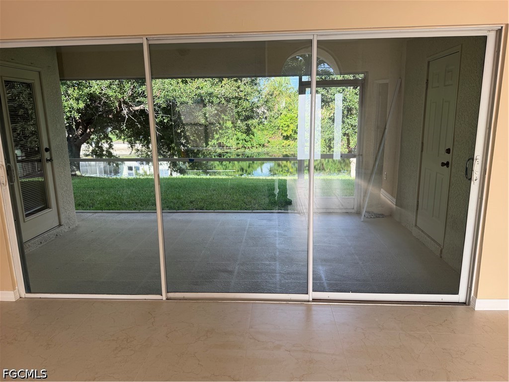 905 SW 8th Court