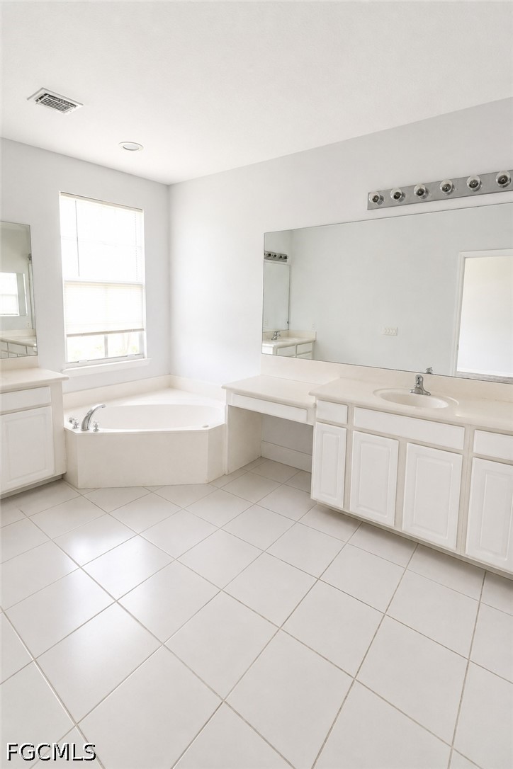4112  Cherrybrook Loop