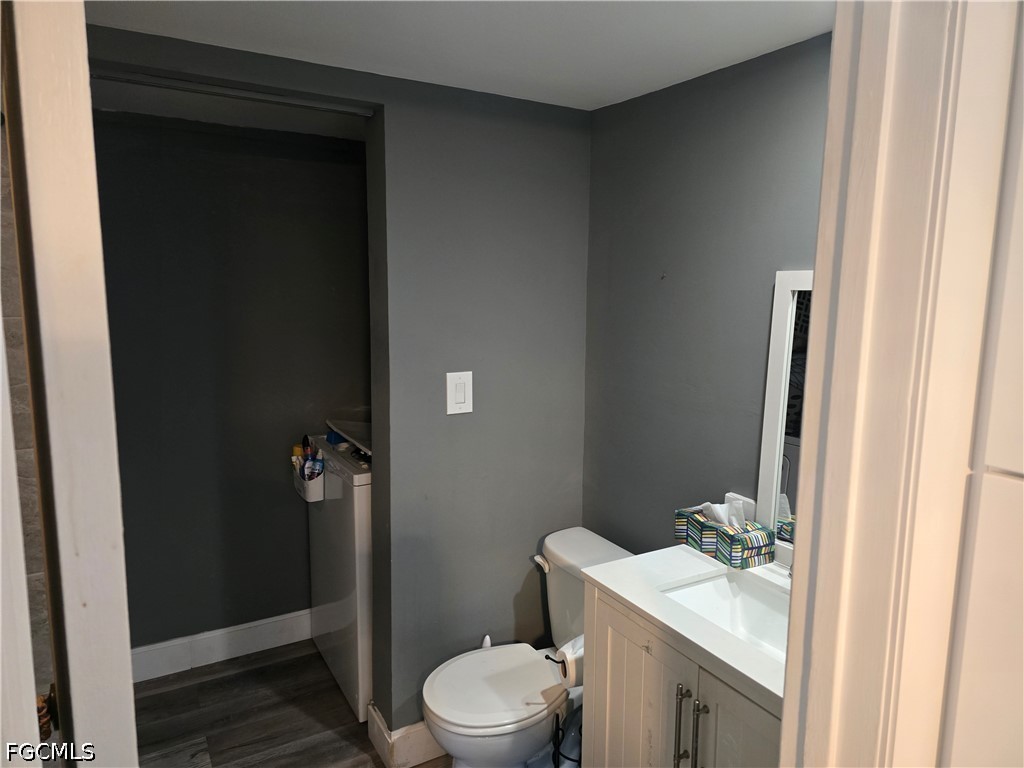5240 Cedarbend Drive, Apt 3