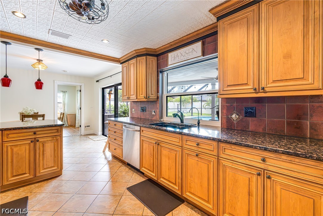 1438 Claret Court